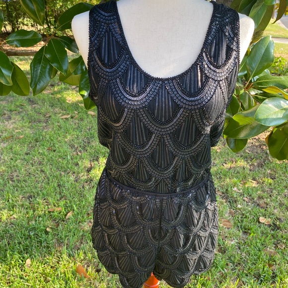 Francesca’s Black Sequin Romper - Picture 9 of 17
